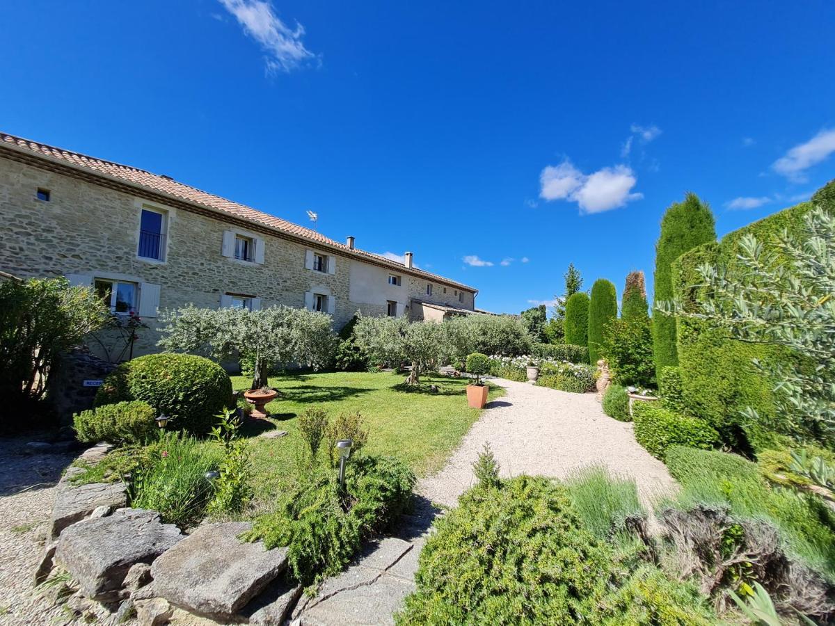 Domaine La Condamine Crillon Le Brave Hotel Bagian luar foto